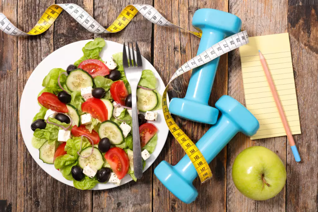 Dieta redukcyjna – zasady diety na redukcję
