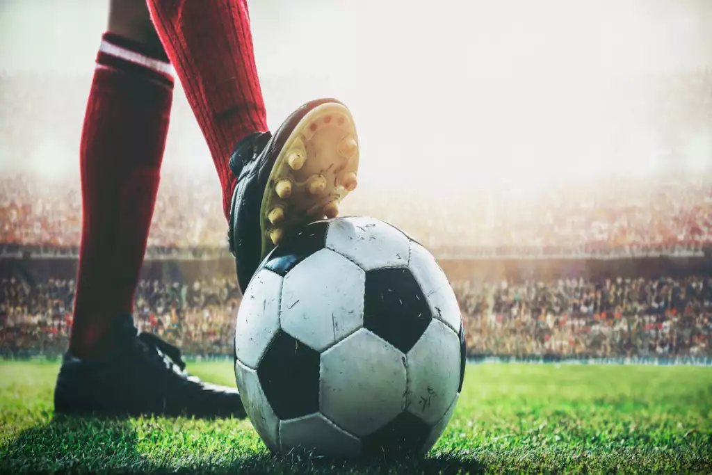 Zasady piłki nożnej – poznaj najważniejsze z nich
