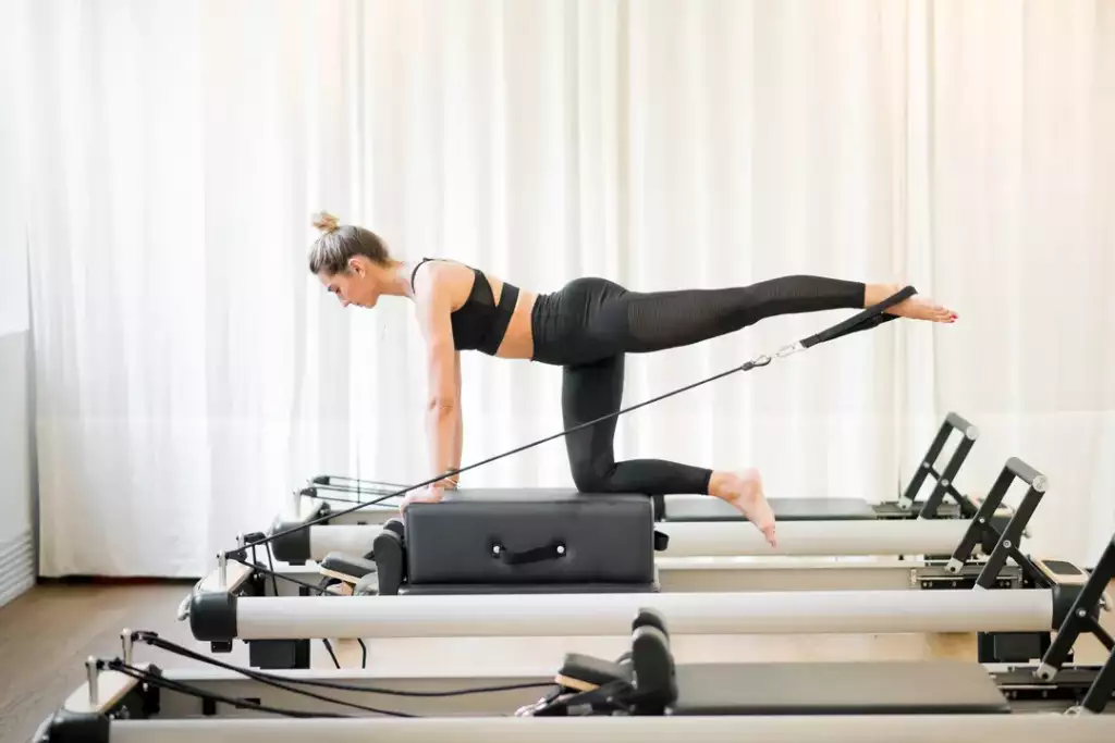 pilates na reformerze