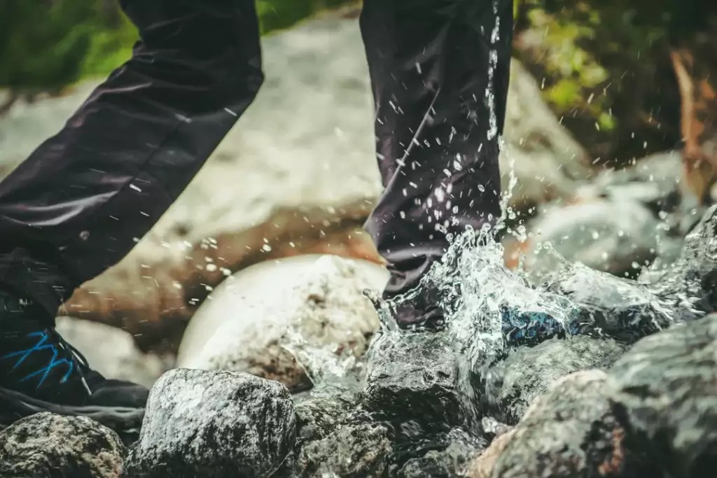 jak czyścić buty trekkingowe