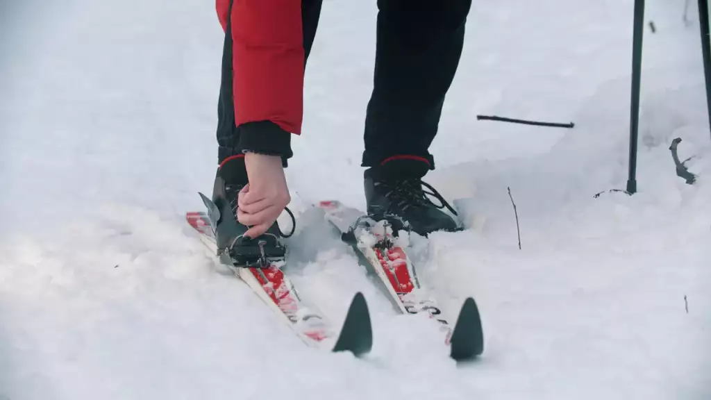 jak dopasować buty narciarskie