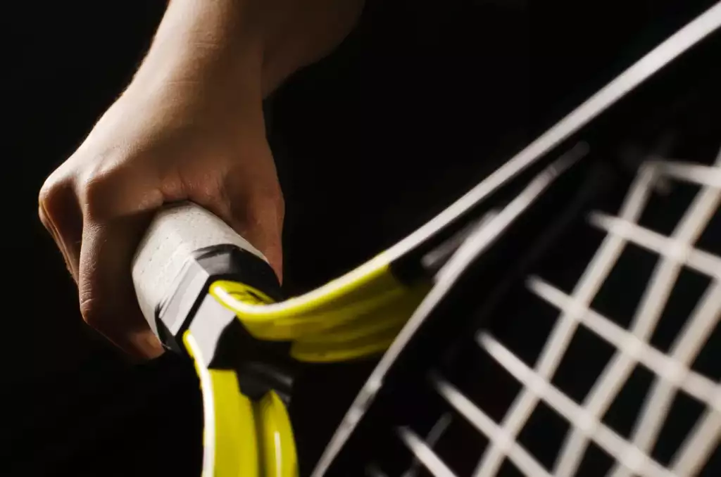 rozmiar rączki rakiety do tenisa