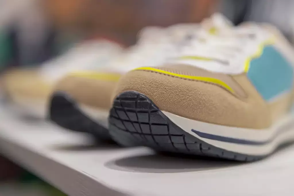 jakie sneakersy wybrać