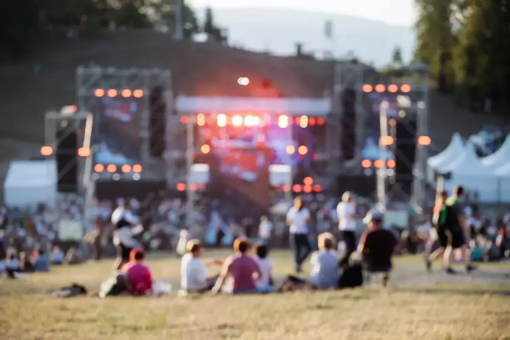 co zabrać na festiwal muzyczny