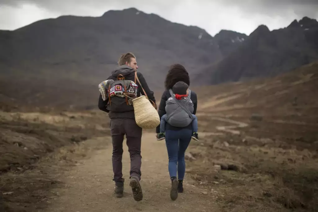 jakie spodnie trekkingowe