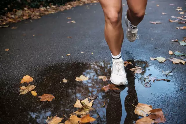 bieganie w deszczu