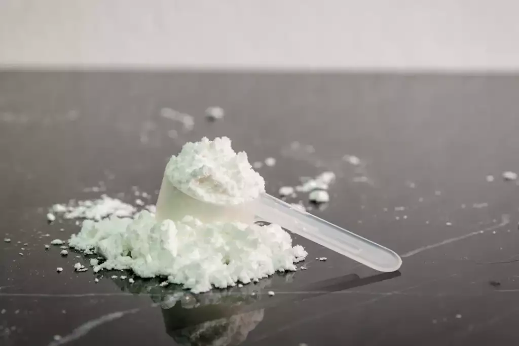 czy kreatyna szkodzi - jak stosować bezpiecznie