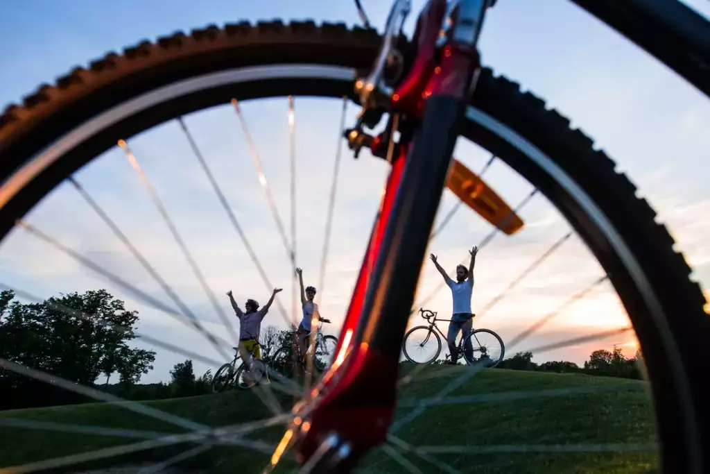 ile kalorii spala jazda na rowerze