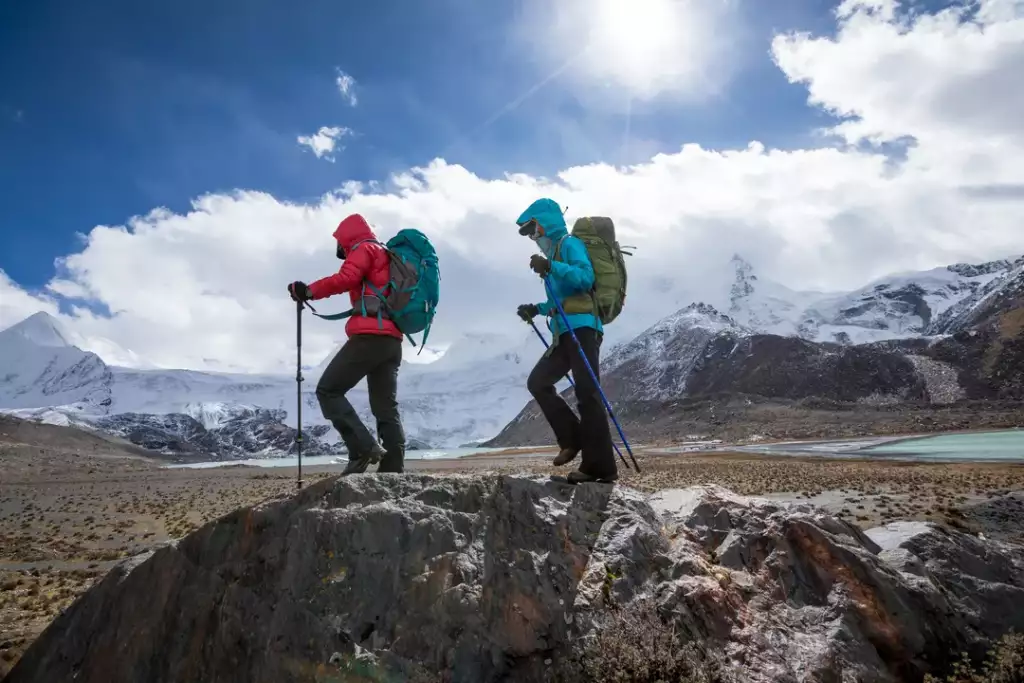 trekking w górach