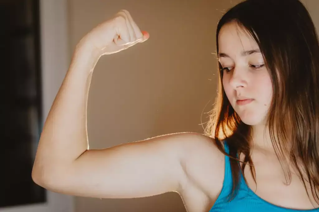 pompki na biceps
