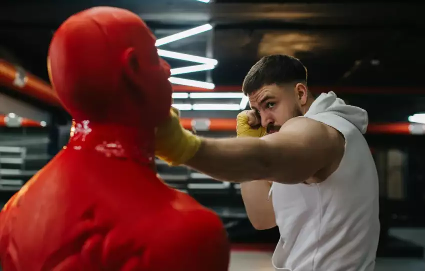 jak zwiększyć siłę ciosu