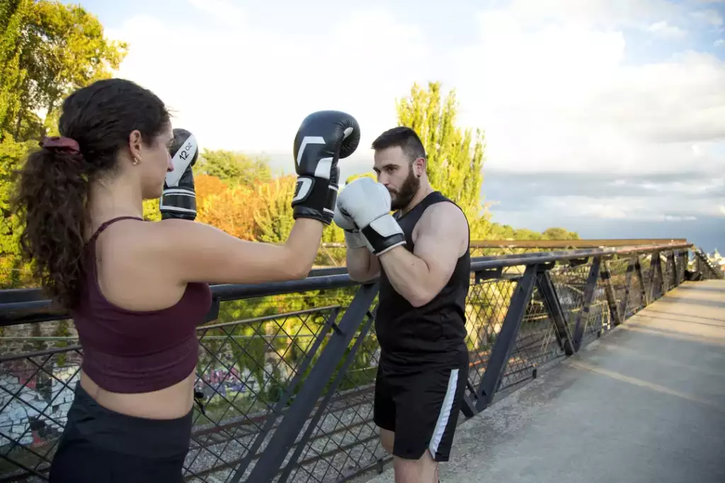 jak zwiększyć siłę ciosu